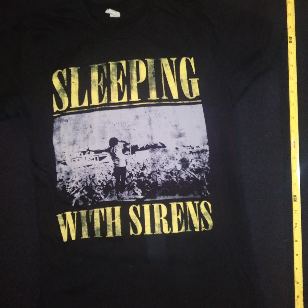SLEEPING WITH SIRENS TEE #3